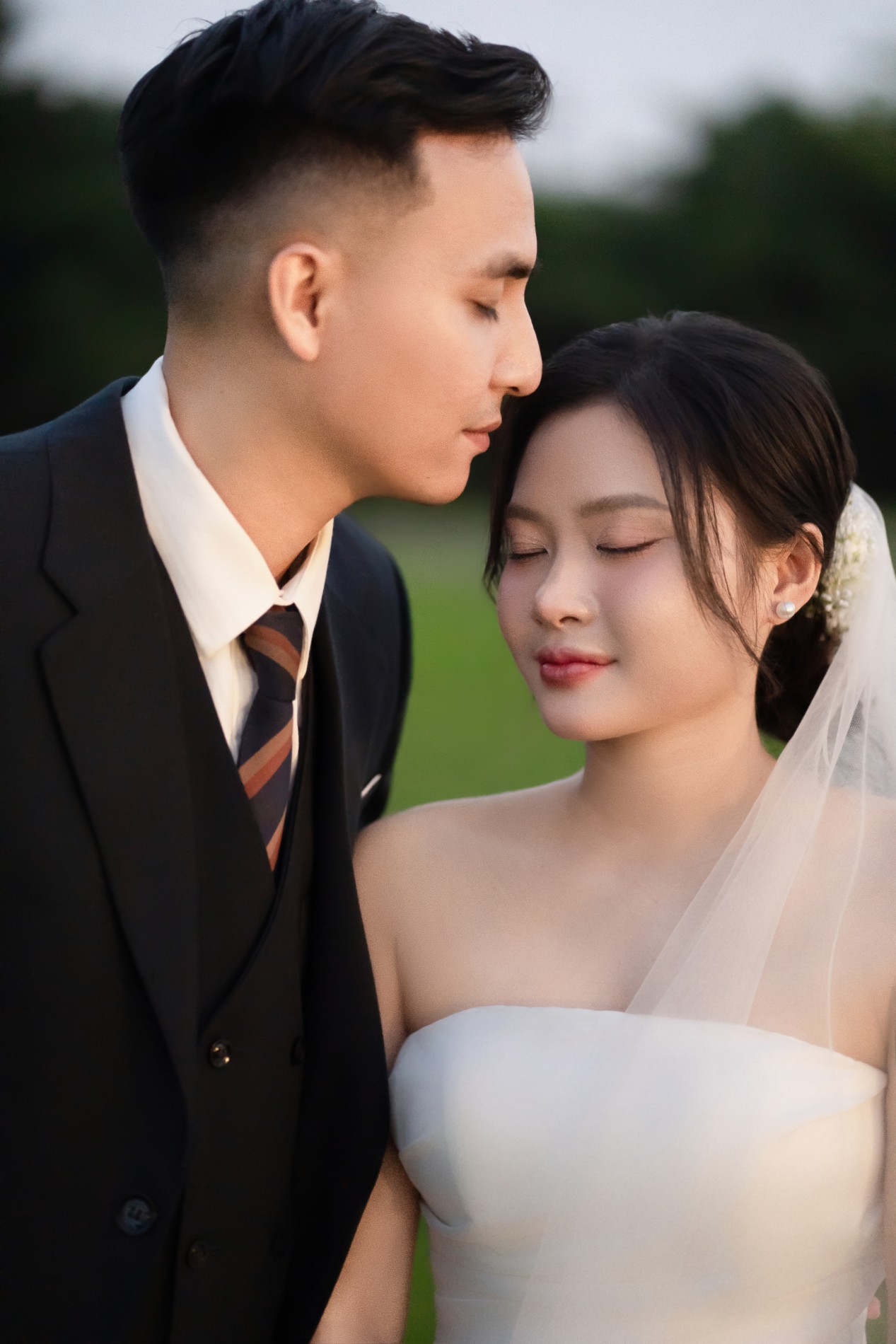 Tuấn Anh –  Nguyễn Mai ( LỄ BÁO HỶ )