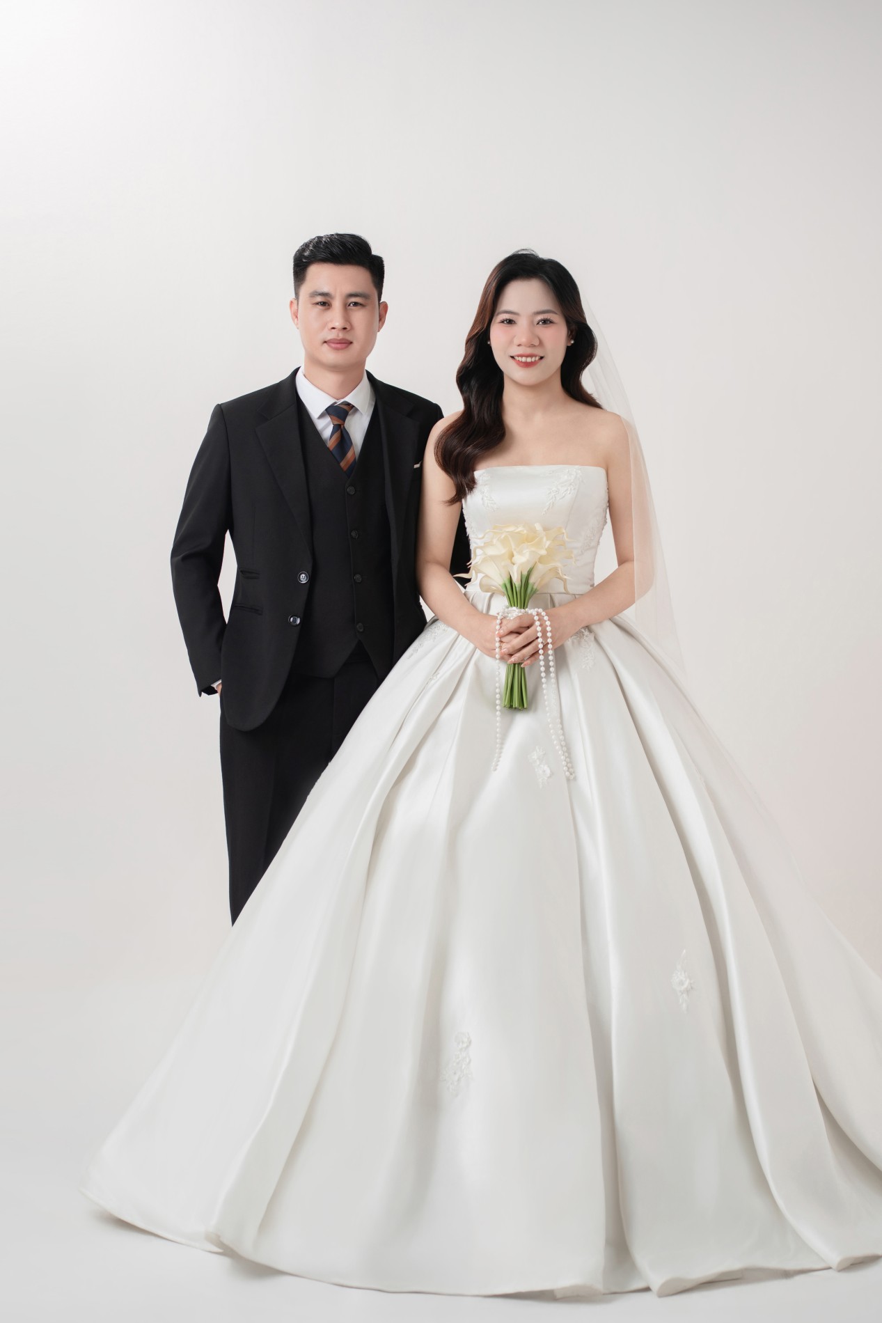 Vũ Chính – Phạm Thảo